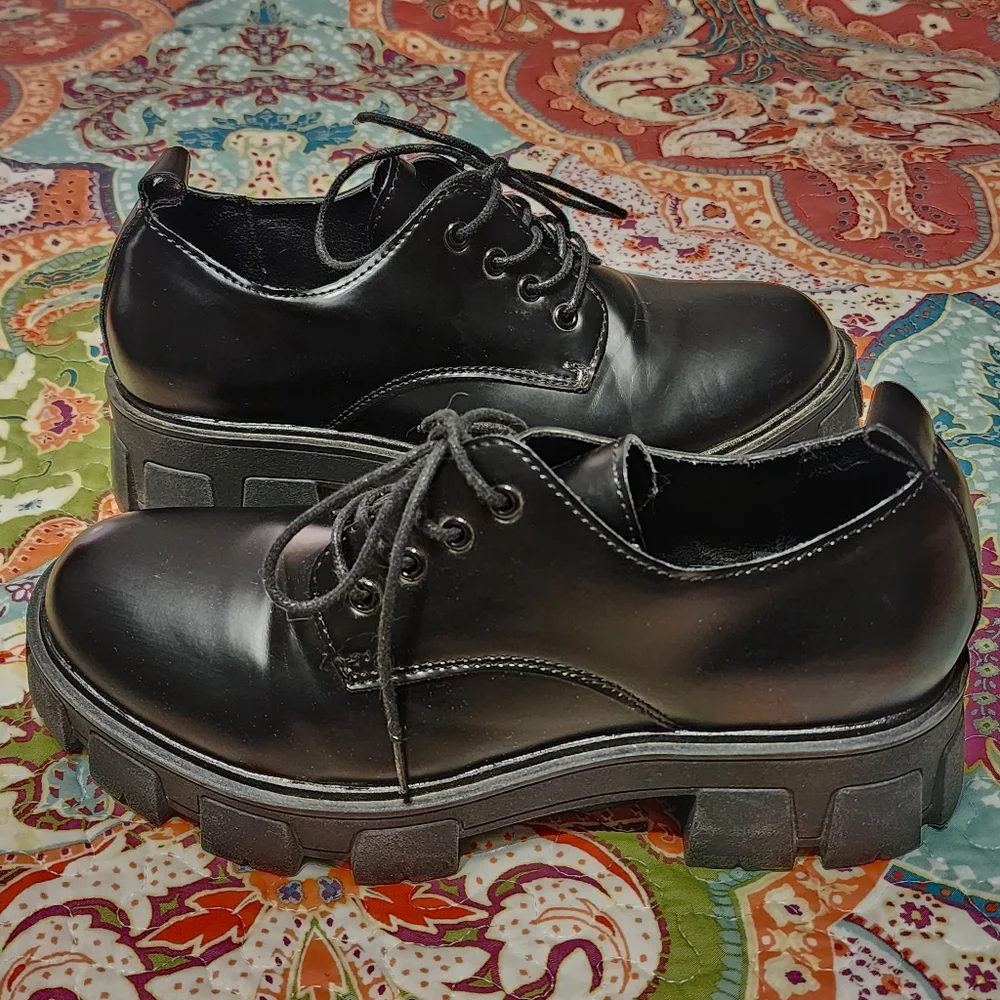 90s Y2K Vintage Madden Girl G-TRIX Platform Oxford Style